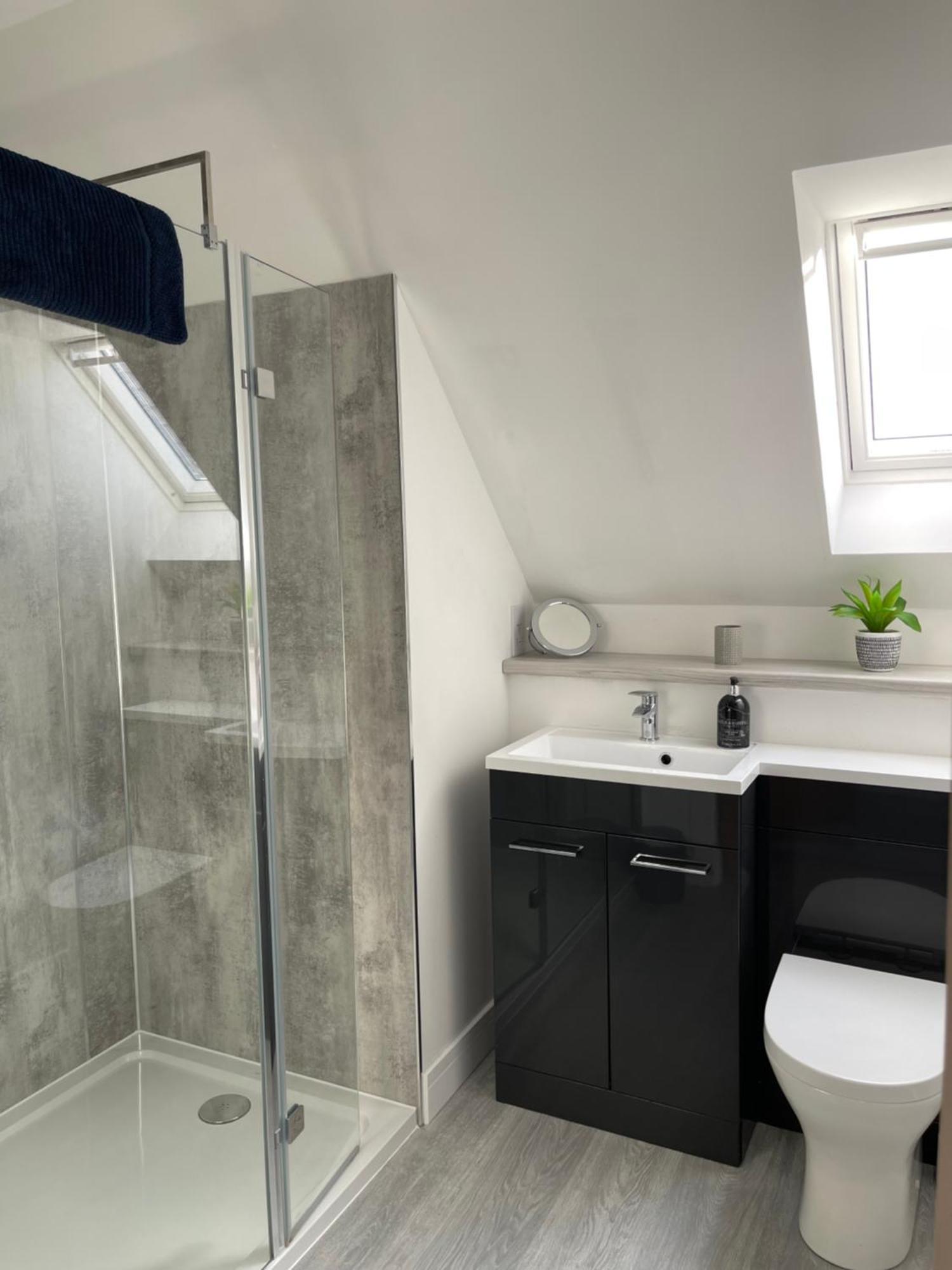 Lochside Loft - Self Catering Apartment For 2 In A Great Location For Inverness Airport And Both Cabot Highlands & Nairn Golf Courses Экстерьер фото